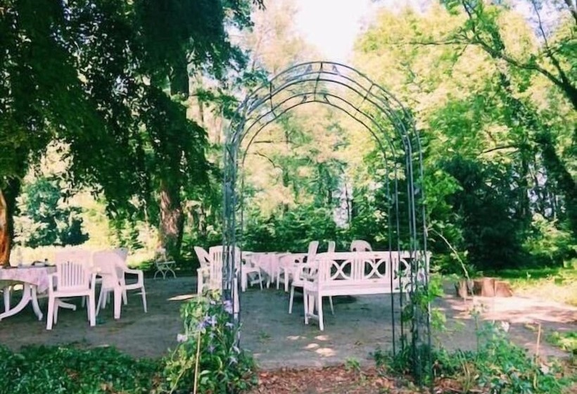 פנסיון Schloss Dretzel