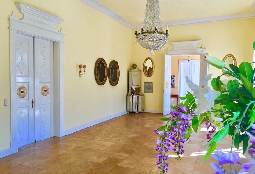 פנסיון Schloss Dretzel