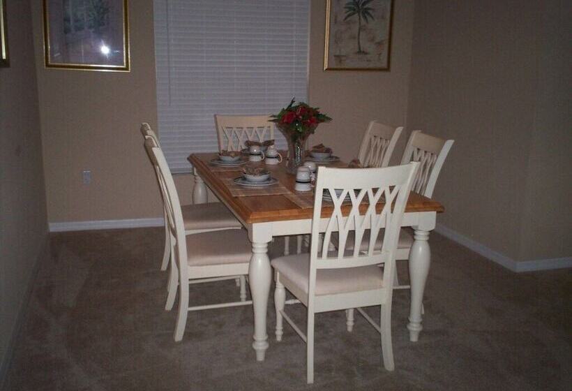 R1 Westhaven 4 Bed / 3 Bath