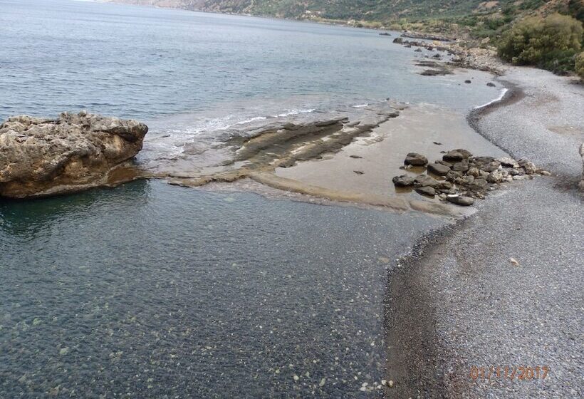 Ravdoucha Beach Studios