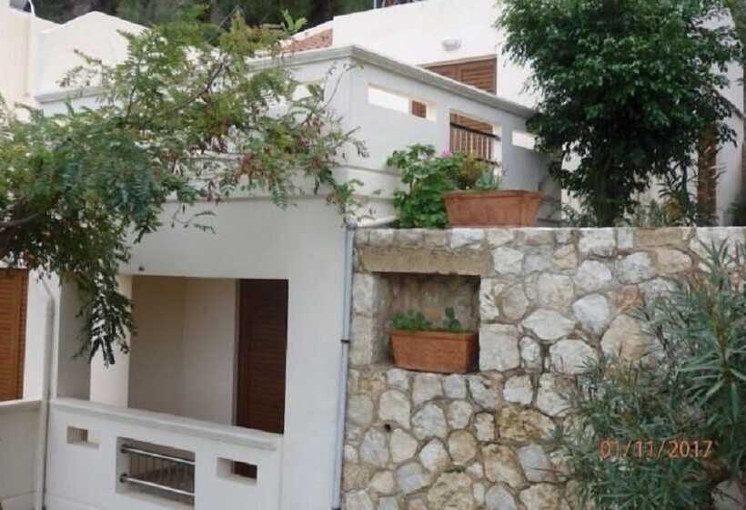 Ravdoucha Beach Studios