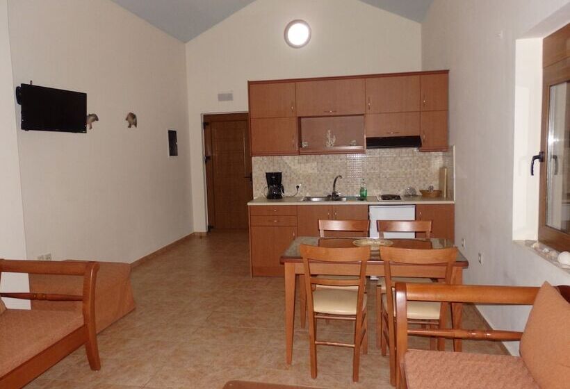 Ravdoucha Beach Studios