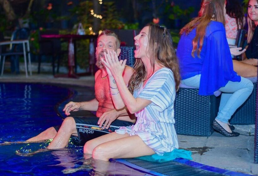 Общежитие Sizzlers Hub