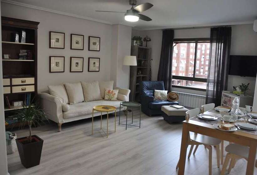 Apartamento La Estambrera