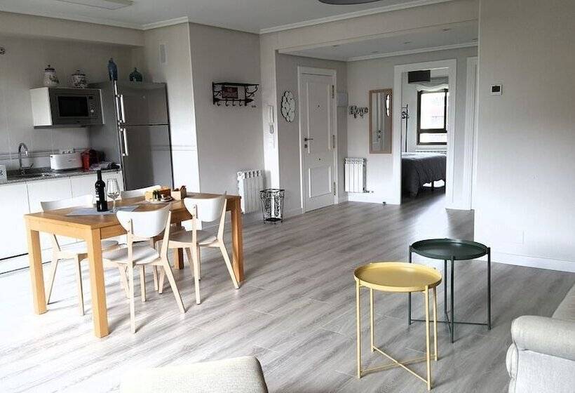 Apartamento La Estambrera