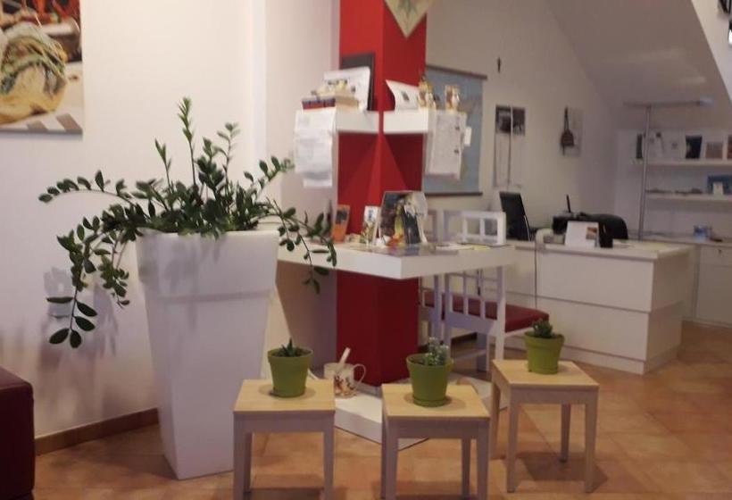 تختخواب و صبحانه Mediterraneo