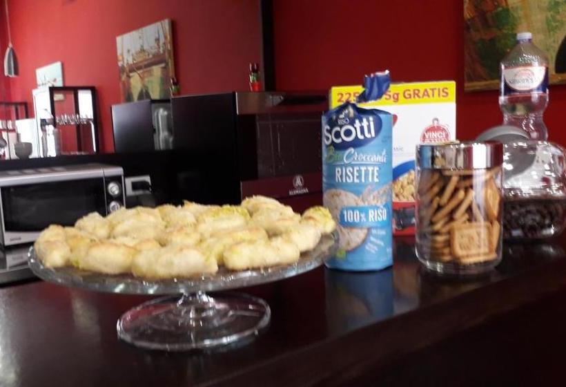 تختخواب و صبحانه Mediterraneo