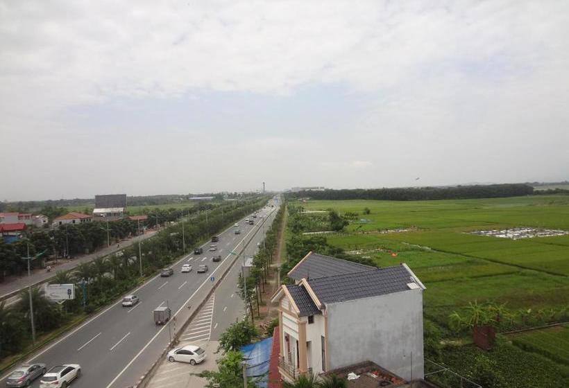 تختخواب و صبحانه Viet Village Hotel & Travel