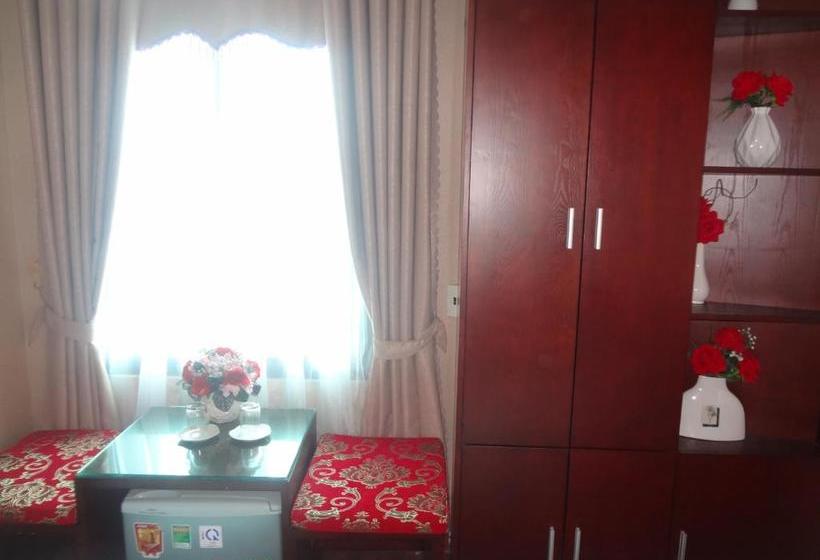 تختخواب و صبحانه Viet Village Hotel & Travel