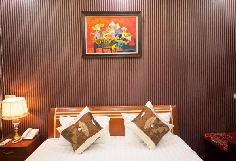 تختخواب و صبحانه Viet Village Hotel & Travel