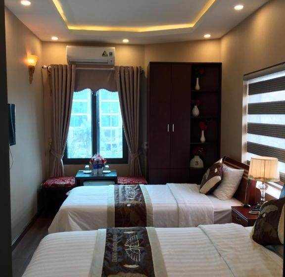 تختخواب و صبحانه Viet Village Hotel & Travel