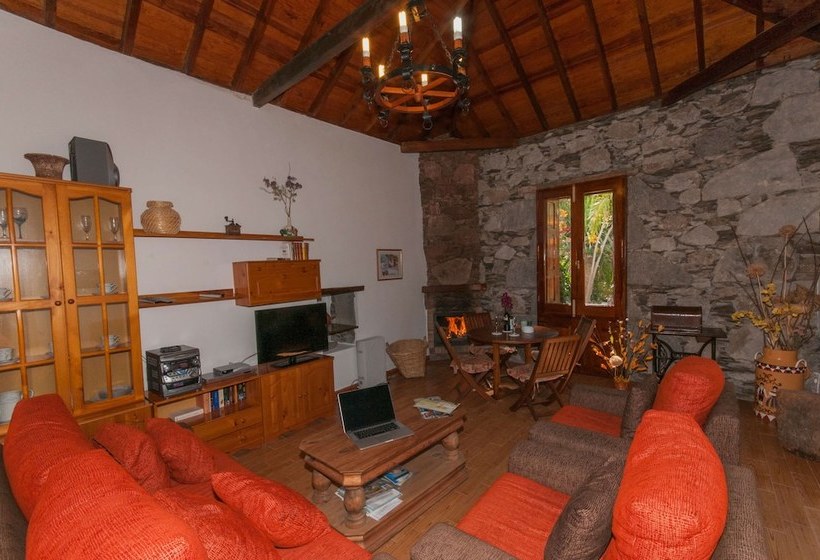 Casa Rural Piscina Privada En San Bartolome Ii