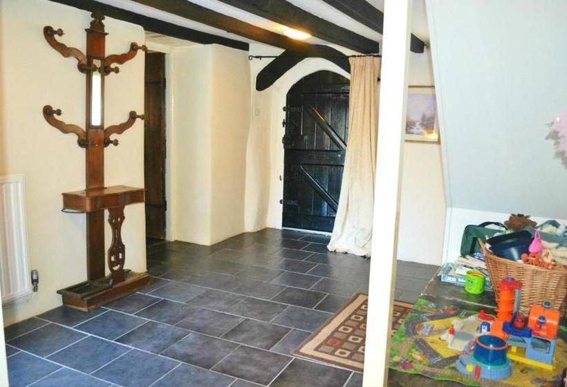 Coombe Mill Holidays