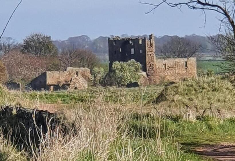 Gullane View Apartment