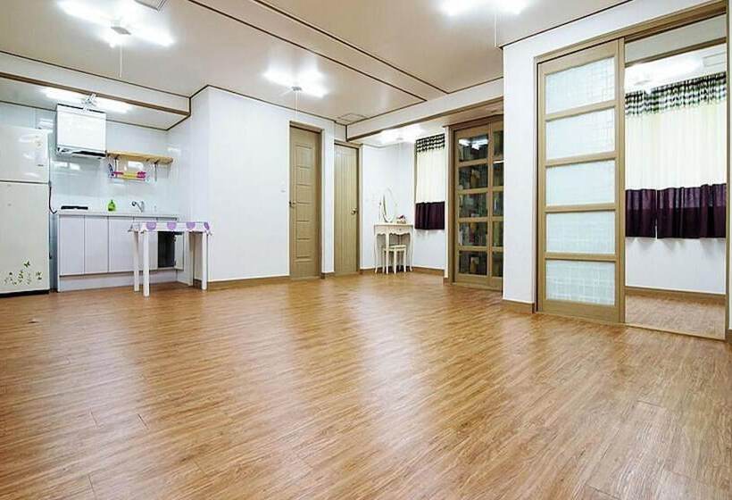 Gyeongju Stella Pension