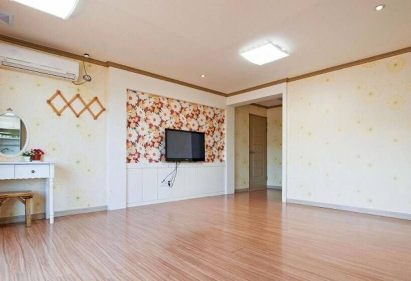 Gyeongju Stella Pension