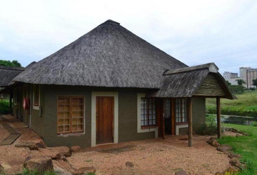 Отель Ascot Bush Lodge