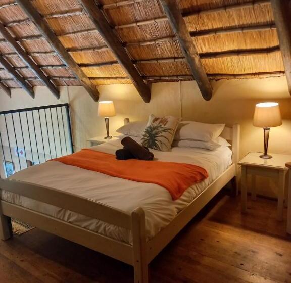 Отель Ascot Bush Lodge