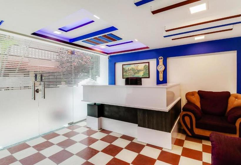 호텔 Ds Residency By Oyo Rooms