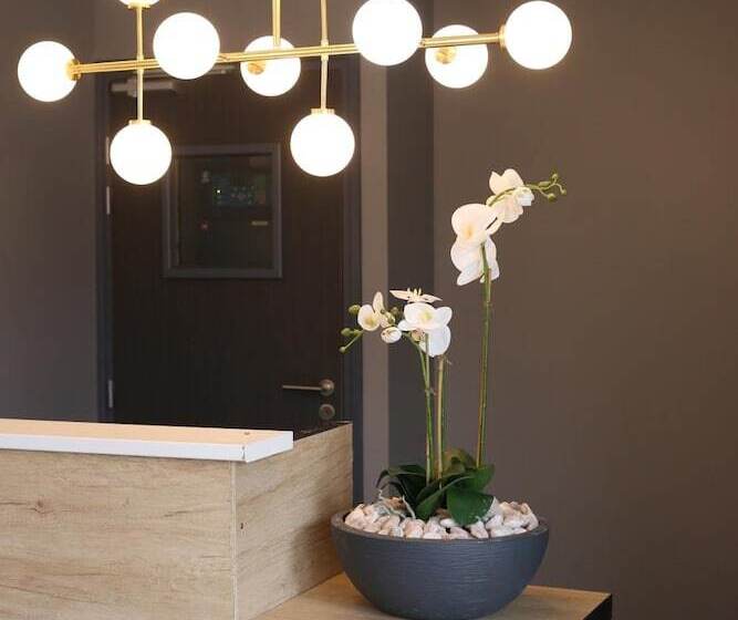 호텔 Fontaine Argent  Centre Ville