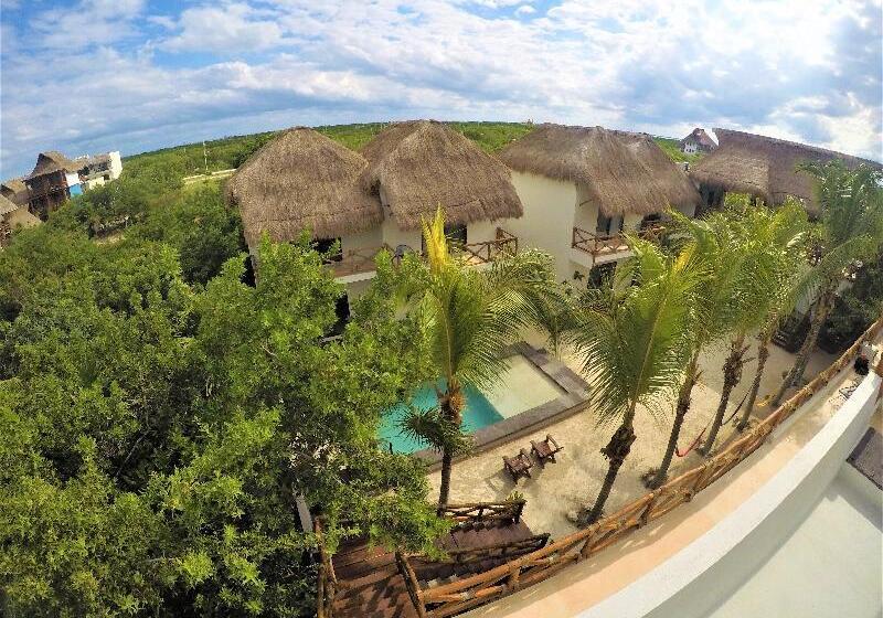 هتل La Puerta Azul Beachfront  Adults Only