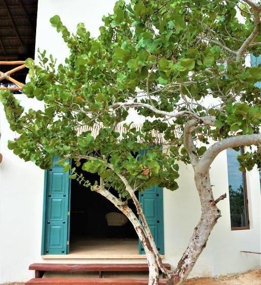 호텔 La Puerta Azul Beachfront Adults Only