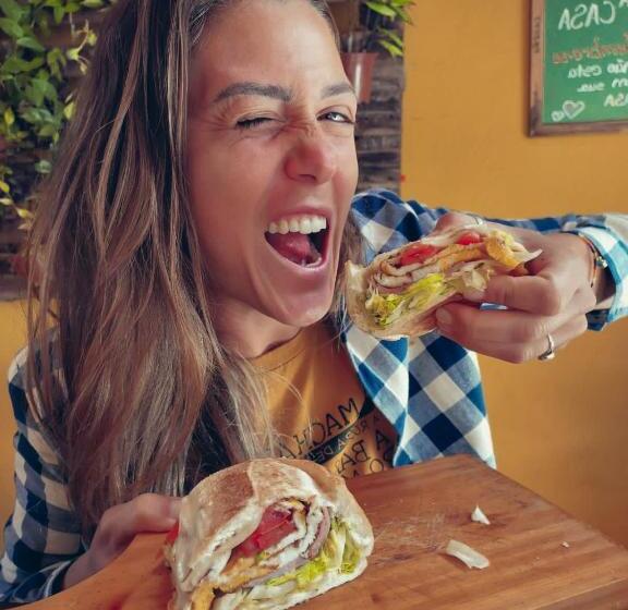 בית מלון כפרי Mai Chameguin Hospedagens Paraty