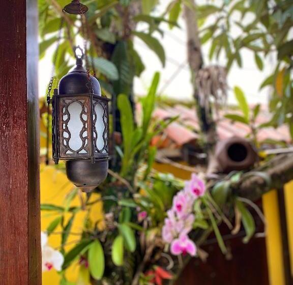 בית מלון כפרי Mai Chameguin Hospedagens Paraty