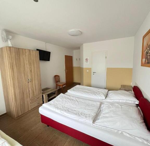 호텔 Restaurant Neffelthal