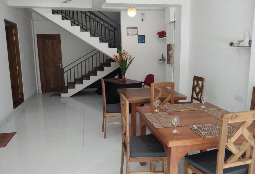 Отель Sapid Luck Yala Safari