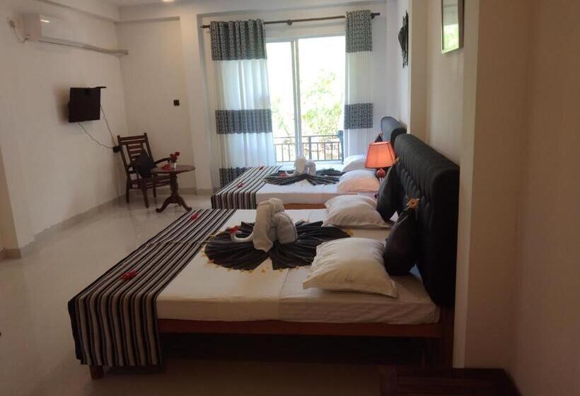 Отель Sapid Luck Yala Safari