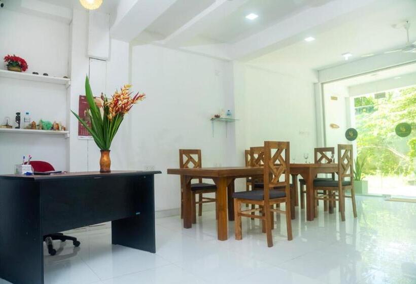 Отель Sapid Luck Yala Safari