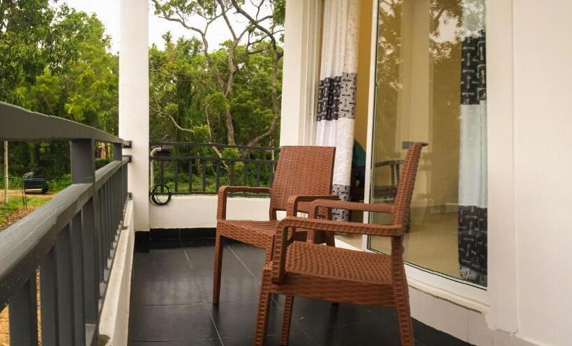 Отель Sapid Luck Yala Safari