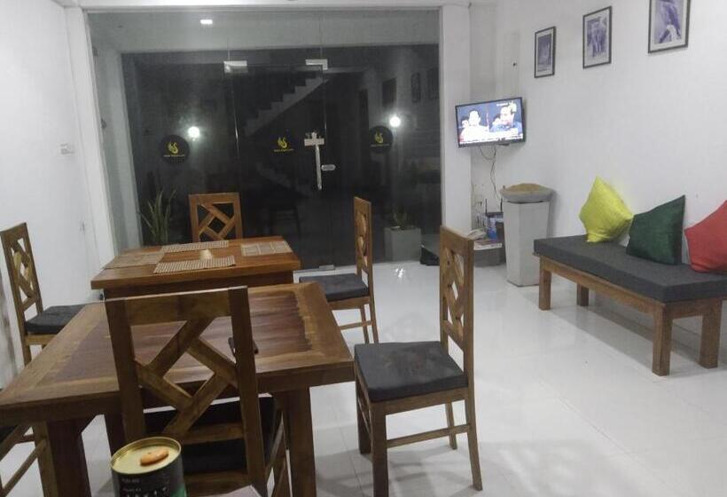 Отель Sapid Luck Yala Safari