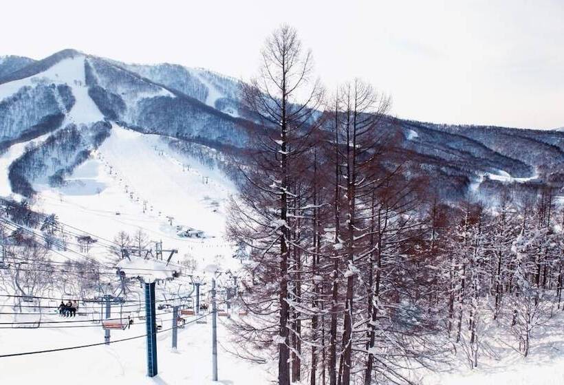 فندق Snowball Chalet At Madarao Mountain