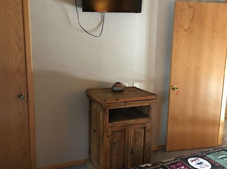 酒店 The Lodge At Lazy Bear Retreat