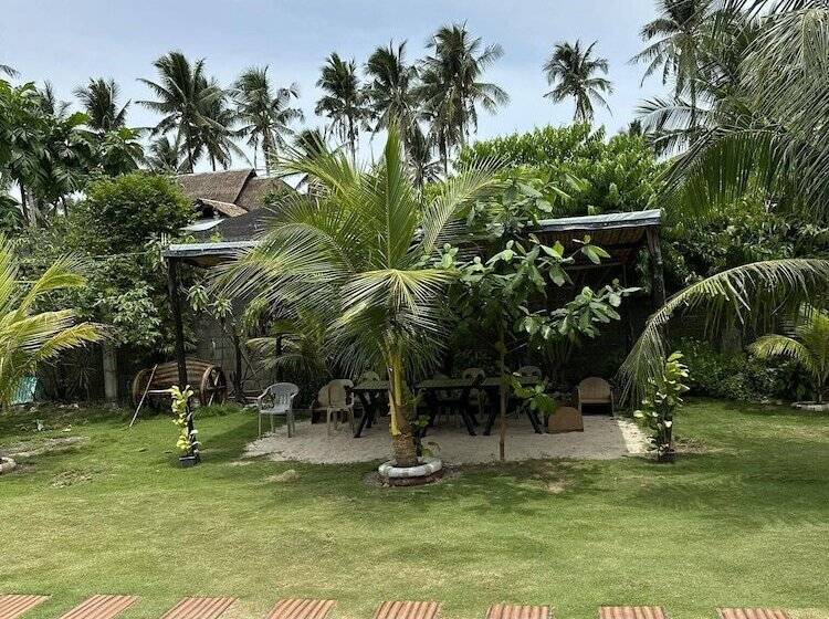 هتل Villa Consolacion Resort