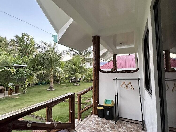 هتل Villa Consolacion Resort