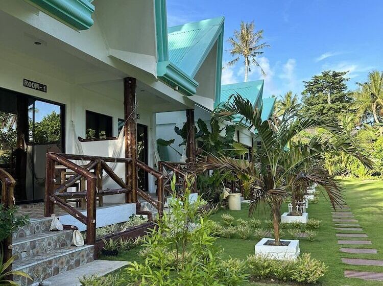 هتل Villa Consolacion Resort