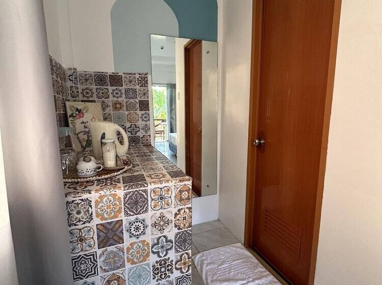 هتل Villa Consolacion Resort