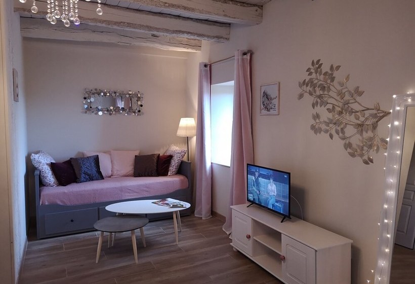 La Maison De La Rose