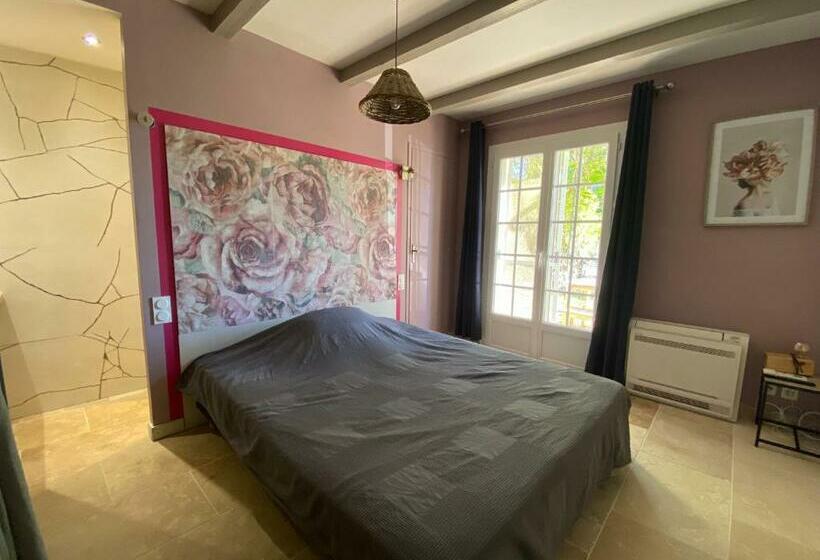 Le Cyprès De Casimir