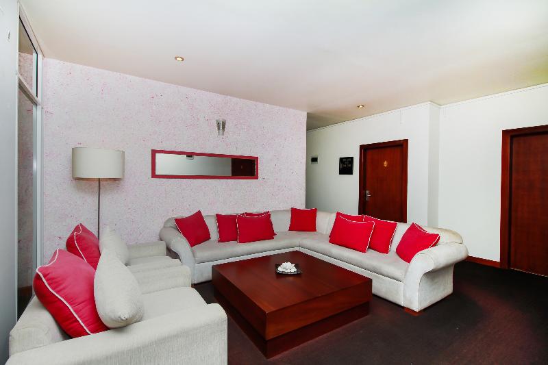 Opulent River Face Hotel By Oyo Rooms