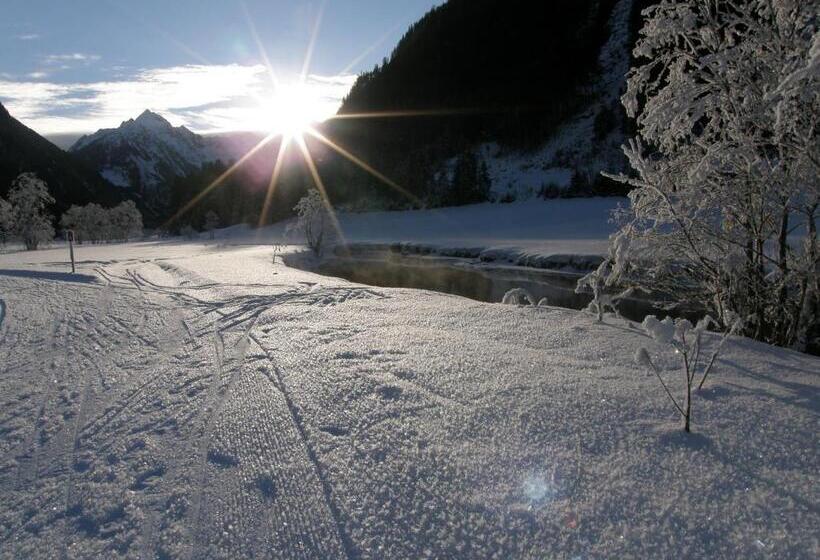 ペンション Gasthof Tetter