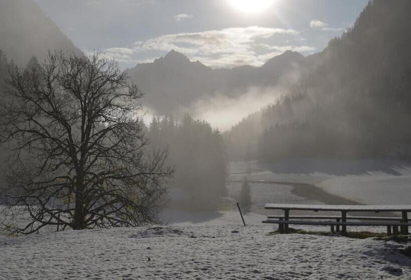 پانسیون Gasthof Tetter