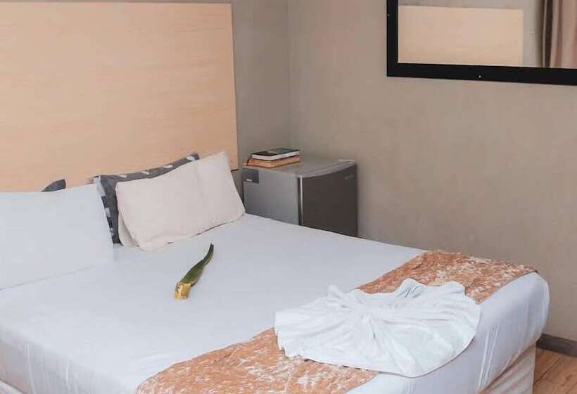 펜션 The Rand Lodge