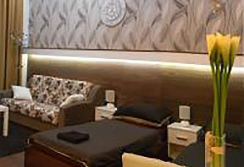 بنسيون Villa Lucia   Apartments&rooms