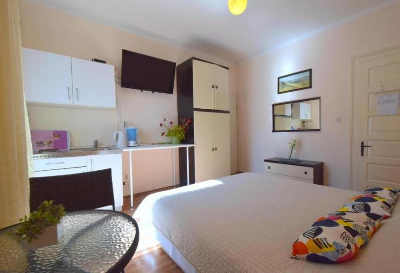 Apartments Margarita