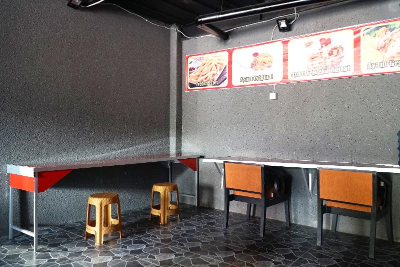 בית מלון כפרי Oyo 1861 Martha Residence