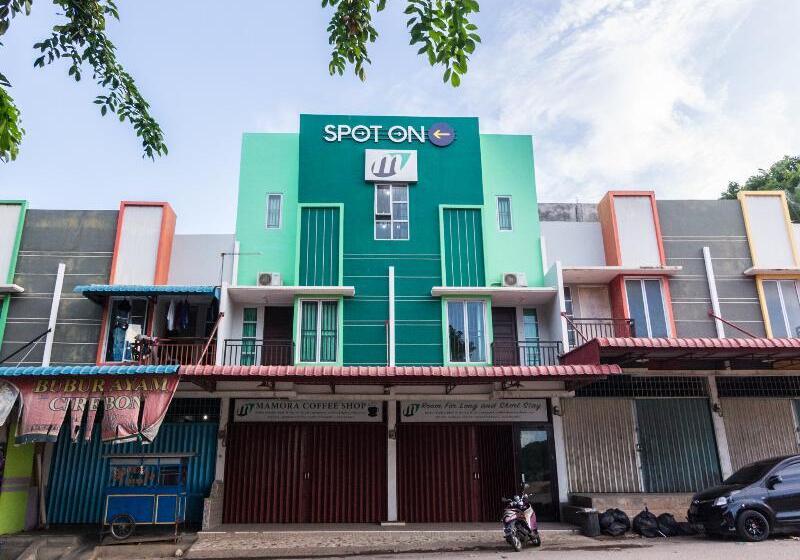 ホテル Oyo 1917 Mamora Residence